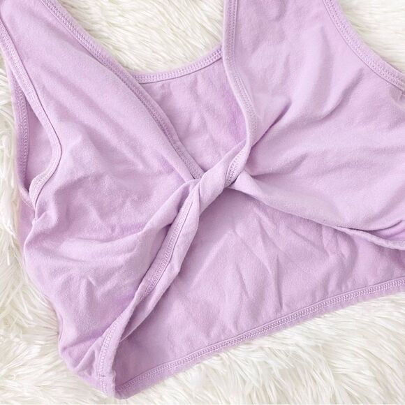 Lavender Twist Back Crop Top - Picture 3 of 4